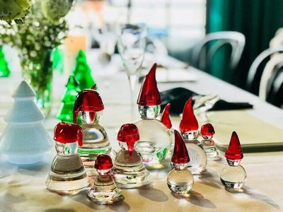 挪威海產攜手老牌水晶品牌，在滬首辦可持續餐桌藝術文化活動，共話商業創新與責任